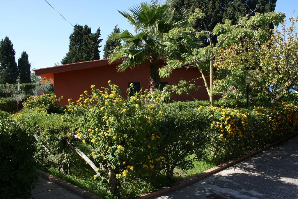 Agriturismo Ruralia Santa Domenica  Exterior foto